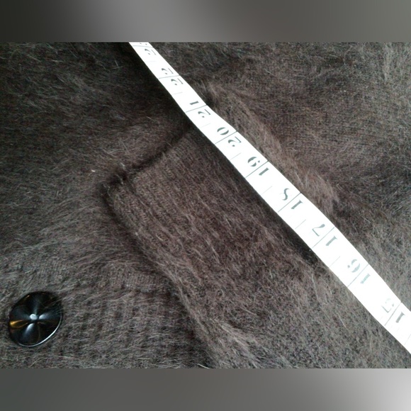 Angora cardigan Size M - Picture 7 of 7